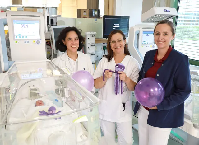 Primaria Clin. Ass. Prof. Dr. Cécile Dau, MBA, OÄ Dr. Andrea Bachmann und Stationsleitung DGKP Tina Bogendorfer-Kain. | Foto: UK Tulln