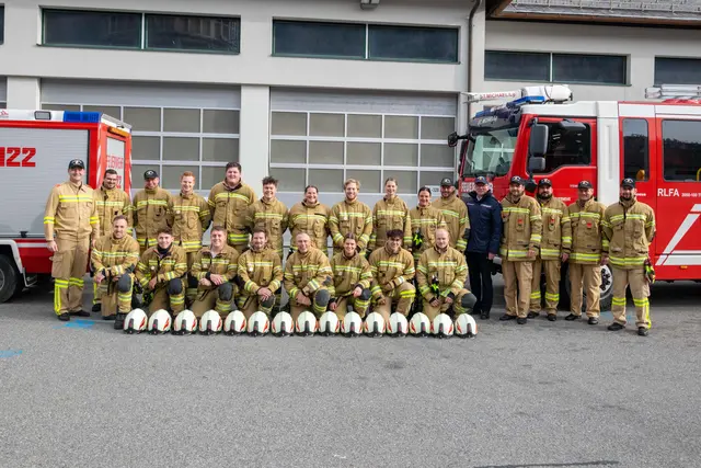 In St. Michael im Lungau stellten sich am 15. November 2025 zwei Gruppen der Freiwilligen Feuerwehr der Technischen Leistungsprüfung in den Stufen Bronze, Silber und Gold. | Foto: BI Anton Doppler ASBÖ2