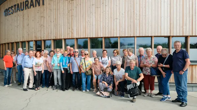 Die Reisegruppe aus Reutte und Umgebung am Comer See. | Foto: Seniorenbund Reutte und Umgebung