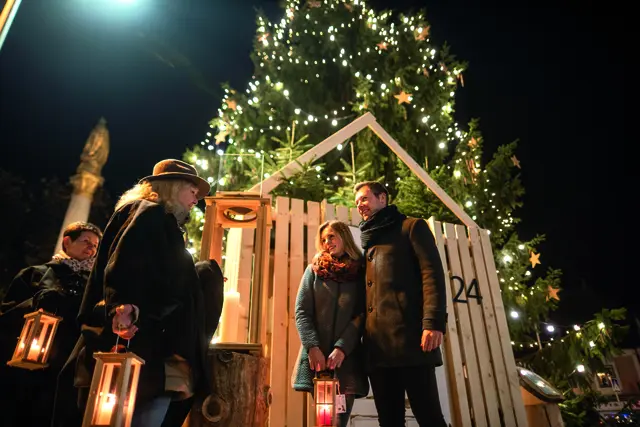 Der Feldbacher Advent vereint Kunsthandwerk, Genuss und geselliges Beisammensein. | Foto: Bergmann