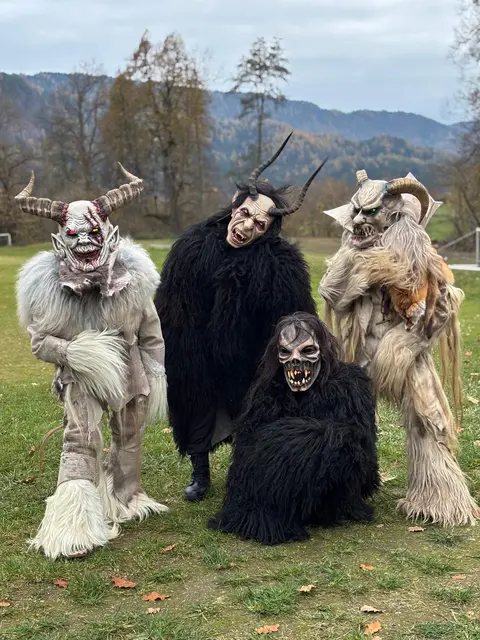 Klein und Groß finden bei den "Manhattan Teifln" ihren Platz. Aus anfänglich sechs Mitgliedern sind es heute um die 40 geworden. | Foto: Manhattan Teifln