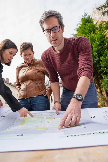 Im Dachgeschoß der historischen Wohnanlage „Lehener Vierkant“ hat die Stadt Salzburg 28 neue Wohnungen geschaffen. Es handelt sich um sehr günstige Mietwohnungen, die im November bezogen werden. | Foto: Stadt Salzburg/Alexander Killer