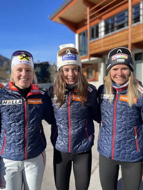 Top-Stimmung bei den Damen: Lea Rothschopf, Anna Andexer und Lara Wagner. | Foto: Ski Ausstria/Vettori