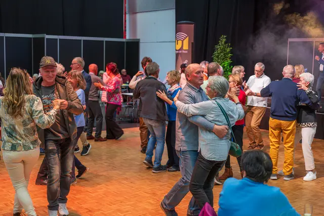 Im U1 Musikcafé sowie bei „Tanzen ab der Lebensmitte“ wurde mit viel Schwung und großer Begeisterung getanzt. | Foto: Congress Messe Innsbruck