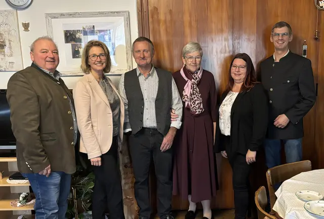 Gratulation an das Jubiläumspaar! | Foto: Marktgemeinde Bernhardsthal