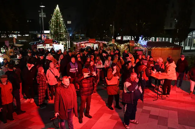 Am Enkplatz hat der Weihnachtsmarkt bis inklusive 21. Dezember geöffnet. | Foto: Manfred Sebek