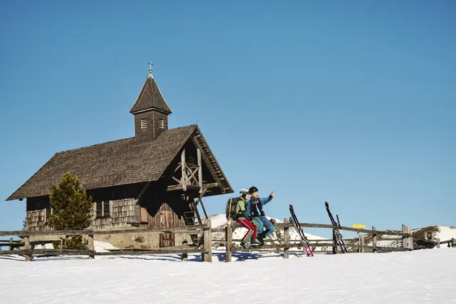 Die Winterlandschaft im Murtal verbindet aktive Abenteuer mit ruhigen Naturmomenten – ideal für alle, die vielseitige Erlebnisse in der Steiermark suchen. | Foto: Michael Königshofer