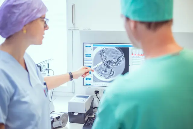 Für die Patientinnen bedeutet die neue Operationsmethode weit mehr als medizinische Versorgung. | Foto: Gerhard Berger