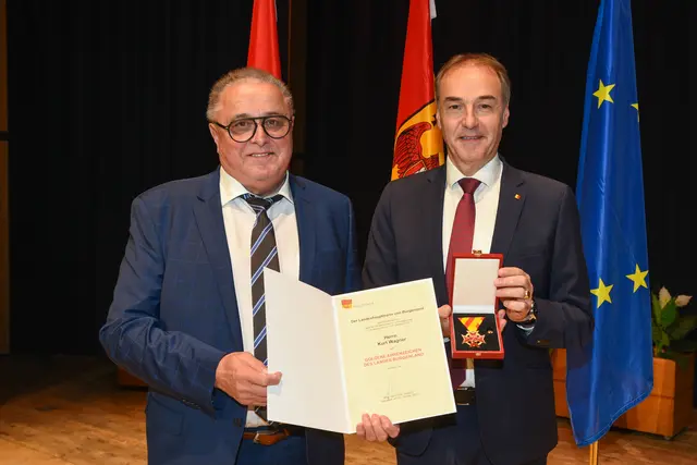 Wörterbergs Bürgermeister Kurt Wagner bekam ebenfalls das Goldene Ehrenzeichen des Landes Burgenland. | Foto: Landesmedienservice Burgenland/Gregor Hafner