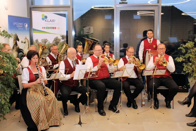 Ein Ensemble der Ortsmusikkapellen St. Johann ob Hohenburg und Söding spielte auf. | Foto: Gemeinde Söding-St. Johann