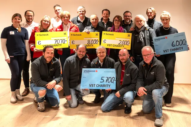 Wiederholt VST-Spenden für soziale Einrichtungen. | Foto: Rotes Kreuz