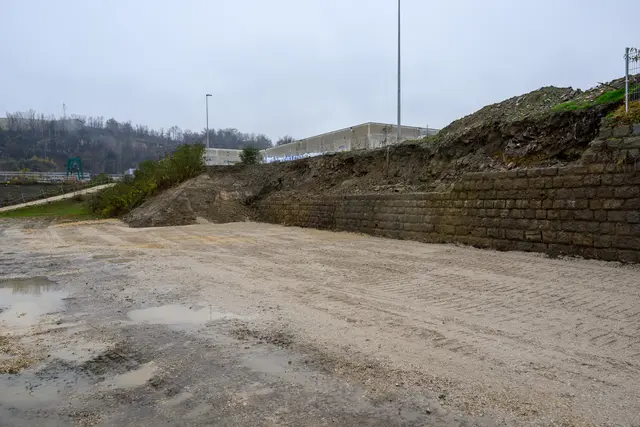 Der ehemalige Appellplatz in heutigem Zustand. | Foto: TEAM FOTOKERSCHI / WERNER KERSCHBAUMMAYR