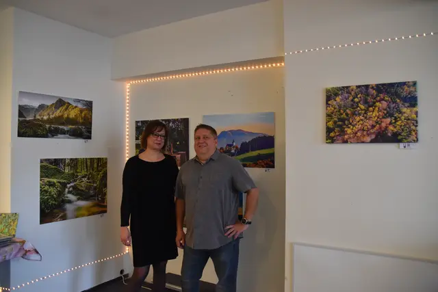 Andrea Eßletzbichler und Harald Haselsteiner in der Galerie in Scheibbs | Foto: Roland Mayr/MeinBezirk Scheibbs