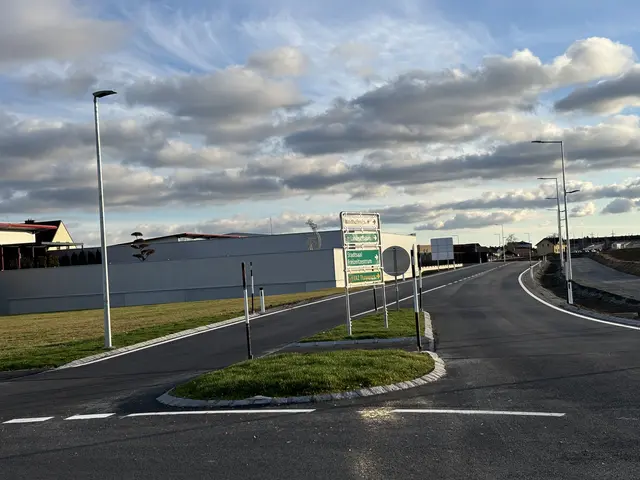 Die neue Thayaparkstraße verbindet die B36 mit dem EKZ Thayapark | Foto: Daniel Schmidt