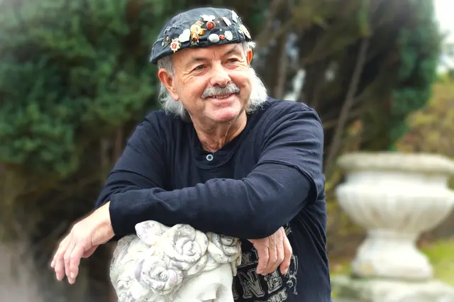 Werner "Blumi" Blumauer veröffentlichte mit seiner Familie einen neuen Weihnachtssong. | Foto: Traussnigg