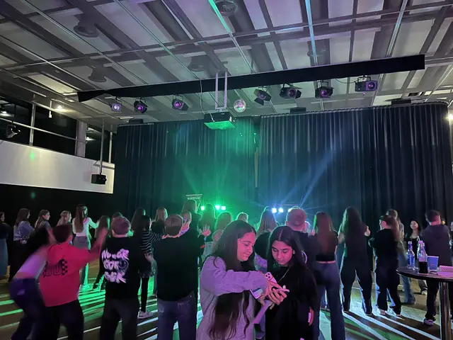 Die Jugenddisco in Wildon erfreute sich auch beim zweiten Mal großer Beliebtheit. | Foto: Lisa Sivetz