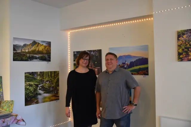 Andrea Eßletzbichler und Harald Haselsteiner in der Galerie in Scheibbs | Foto: Roland Mayr/MeinBezirk Scheibbs