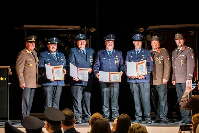 Die Gaisfelder mit Ewald Raudner (l.) und ihre Kirchheimer Freunde | Foto: FF Kirchheim
