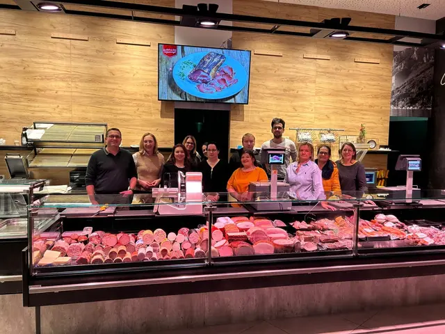 Das Team der Fleischerei Pöll freut sich auf die Kunden im SEP. | Foto: Friedrich Pöll GmbH