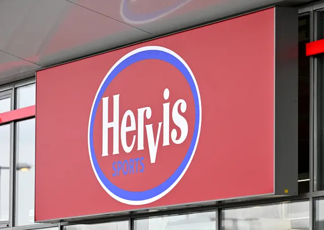 Laut einem Zeitungsbericht prüft Spar, Filialen ihrer Tochterfirma Hervis in Österreich und Ungarn zu verkaufen. | Foto: APA-Images / APA / HANS KLAUS TECHT