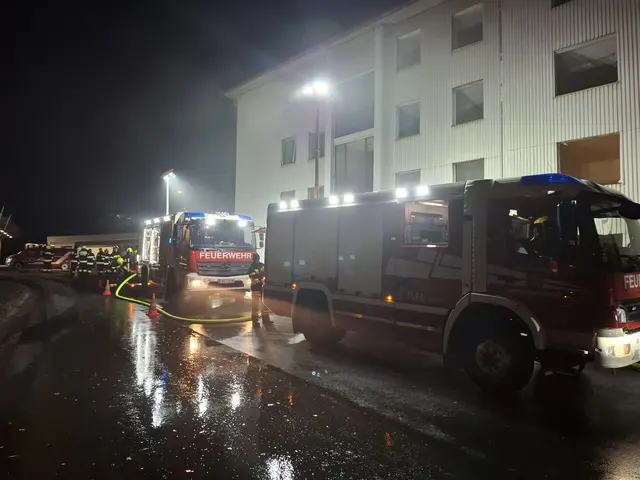 Ein Abbruchhaus in Kapfenberg-Diemlach diente als Übungs-Kulisse. | Foto: FF Kapfenberg Diemlach