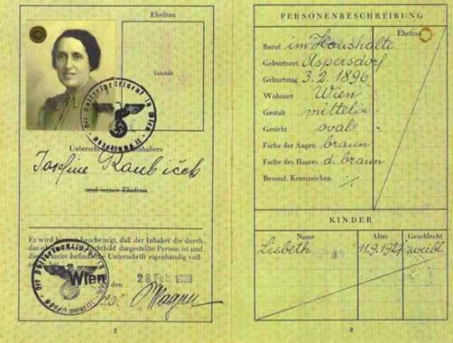 Reisepass von Josefine Raubicek mit einem von Konsul Ho in Wien ausgestellten Visum. | Foto: ‏Yad Vashem/Righteous Among the Nations Collection