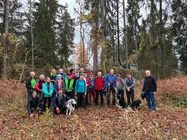 Die Sittersdorfer Naturfreunde freuten sich über eine schöne gesellige Wanderung zum Saisonabschluss. | Foto: Privat