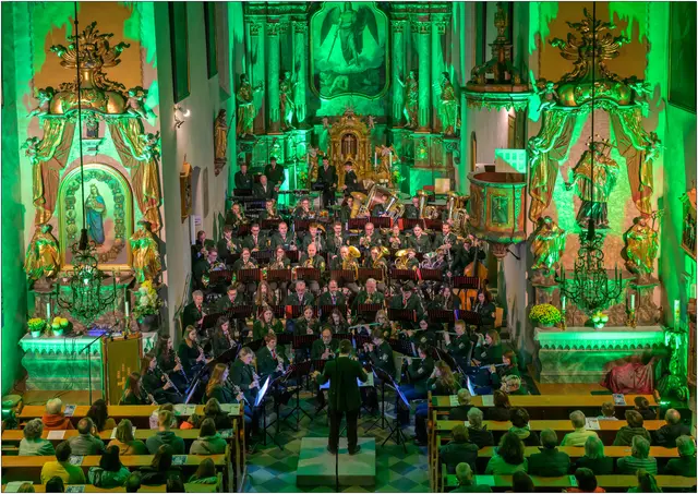 Im Rahmen ihres traditionellen Kirchenkonzertes begeisterte die Trachtenmusikkapelle Trautmannsdorf das Publikum. | Foto: TMK Trautmannsdorf