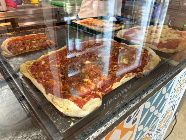 In ihren Lokalen wie dem "Diegos" bietet die De Luca GmbH verschiedene neapolitanische Spezialitäten an. Jetzt musste man ein Sanierungsverfahren beantragen. | Foto: Pia Rotter/MeinBezirk