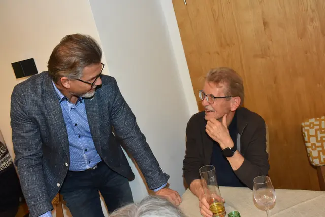 Die szenische Lesung "Der Barbier des Herzogs" mit Christoph Lettner und Christian Hochgatterer begeisterte. | Foto: Zinterhof