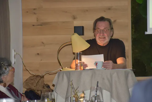 Die szenische Lesung "Der Barbier des Herzogs" mit Christoph Lettner und Christian Hochgatterer begeisterte. | Foto: Zinterhof