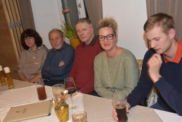 Die szenische Lesung "Der Barbier des Herzogs" mit Christoph Lettner und Christian Hochgatterer begeisterte. | Foto: Zinterhof