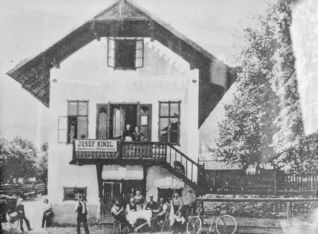 Ein Archivfoto vom Gasthaus zum Schneeberg, das damals von Josef Kindl bewirtschaftet wurde. | Foto: privat