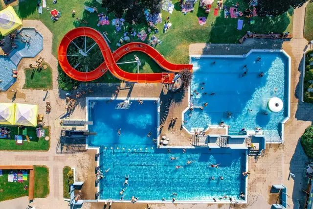 In Bad Ischl wird es Anfang Dezember erstmals eine Ausbildung zum/zur Badewart/-wärterin geben. | Foto: Stadt Trofaiach (Symbolfoto)