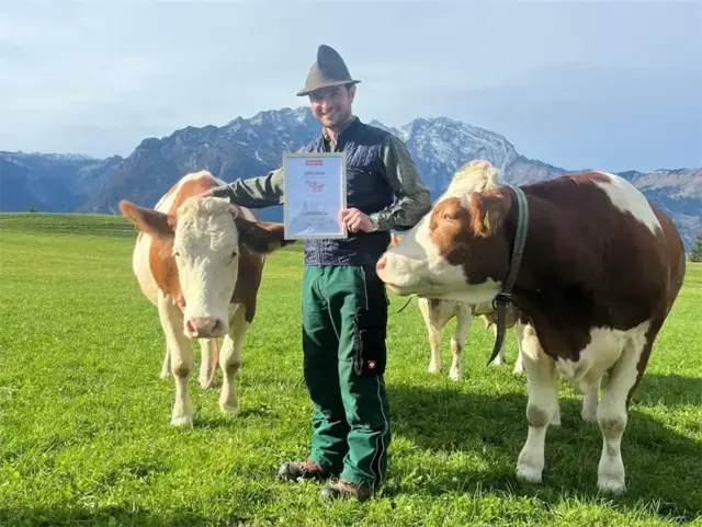 Martin Grundlbichler wurde zum sechsten Mal in Folge ausgezeichnet.  | Foto: Gemeinde St. Koloman