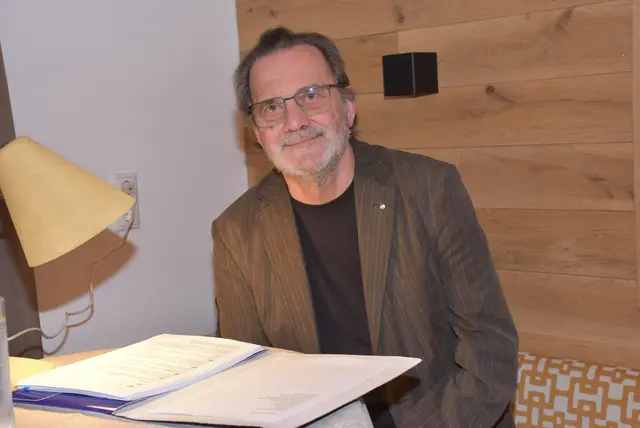 Die szenische Lesung "Der Barbier des Herzogs" mit Christoph Lettner und Christian Hochgatterer begeisterte. | Foto: Zinterhof