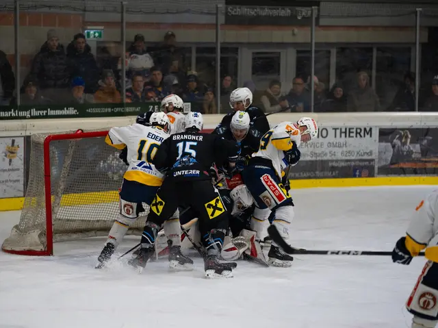 Am Samstag 22.11.2025 (Spielbeginn 17:30) treffen in der Kufstein Arena die Dragons zum 3. Mal diese Saison auf den Bezirksrivalen EHC Kundl.  | Foto: Jennifer Matt