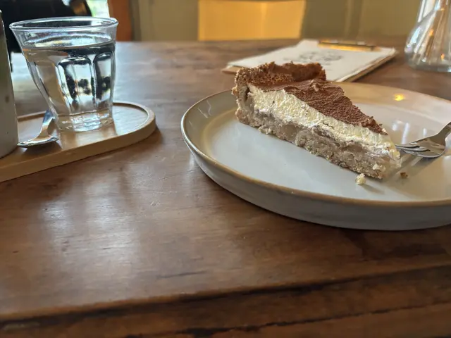 Die Torten werden im Café selbst gemacht. | Foto: Michael Marbacher/MeinBezirk