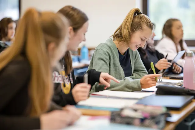 Die HLW FW Kufstein präsentiert sich live am „Tag der offenen Tür“ am Freitag, dem 28. November, von 08:30 Uhr bis 15:30 Uhr.  | Foto: Nadine Siber