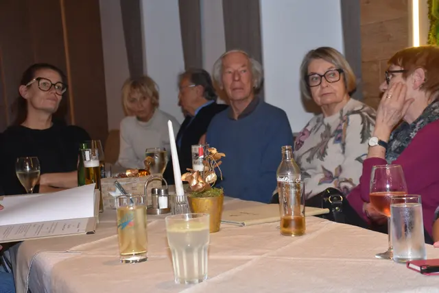 Die szenische Lesung "Der Barbier des Herzogs" mit Christoph Lettner und Christian Hochgatterer begeisterte. | Foto: Zinterhof