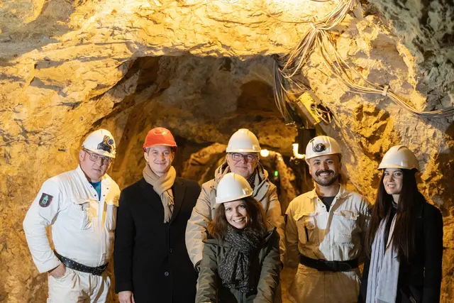 ILS Jahresausklang mit Tiefgang im Grazer Schlossbergstollen. | Foto: ILS365