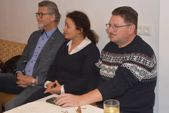 Die szenische Lesung "Der Barbier des Herzogs" mit Christoph Lettner und Christian Hochgatterer begeisterte. | Foto: Zinterhof