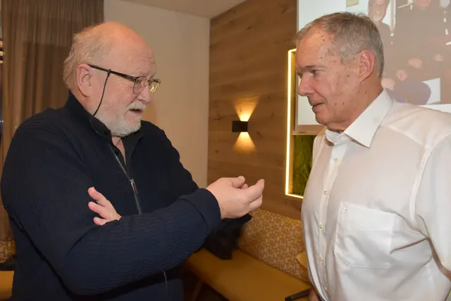 Die szenische Lesung "Der Barbier des Herzogs" mit Christoph Lettner und Christian Hochgatterer begeisterte. | Foto: Zinterhof