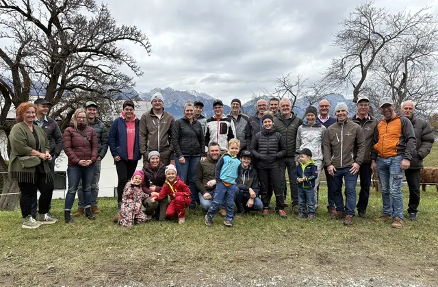 Der Hochlandrinderstammtisch fand auf dem Blumeserhof in Sistrans statt. | Foto: Christian Moser