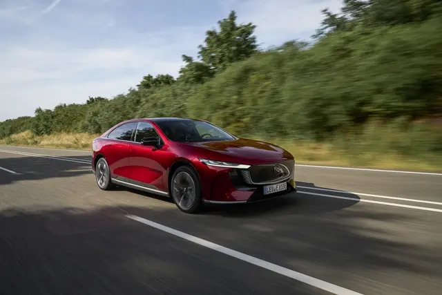 Einfach schön, die neue Strom-Limo: Der Mazda6e punktet mit Eleganz und First-Class-Feeling zu einem starken Preis-Leistungs-Verhältnis | Foto: Mazda