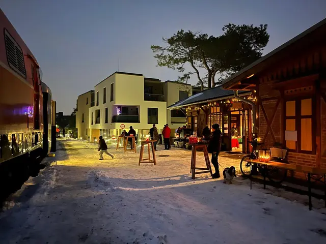 Weihnachtliche Stimmung am alten Bahnhof in Perchtoldsdorf. | Foto: Verein Kaltenleutgebner Bahn