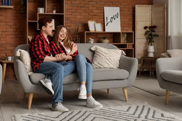 Wer vorausschauend plant, schafft die Basis für langfristigen Wohnkomfort. Der Bau- und Branchenguide unterstützt dabei, schnell und gezielt die passenden Ansprechpartner zu finden. | Foto: Panthermedia