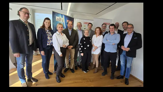 Unter dem Motteo "Wirtschaft vernetzt" trafen sich zahlreiche Entscheidungsträger aus der Region zum Austausch. | Foto: WK-Bezirksstelle St. Veit