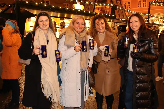 Kulinarisches genossen Ceca, Rinka, Stoja und Tamara.