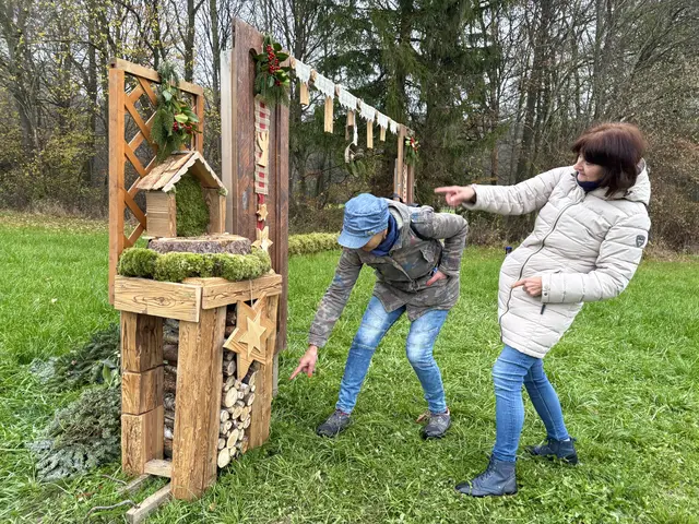 Jetzt geht es noch um den Feinschliff und die letzten Dekorationen. | Foto: Margot Jeitler